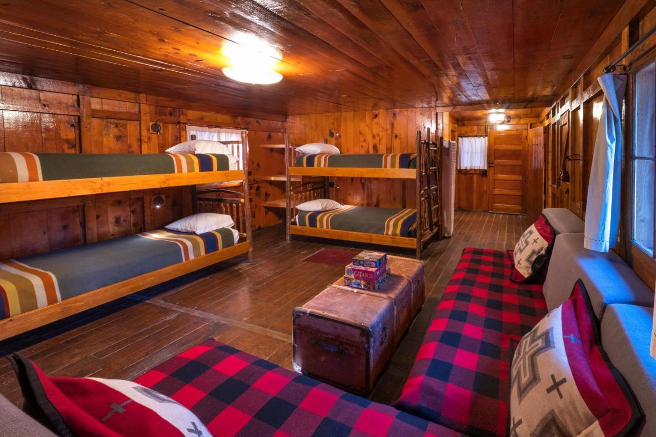 Corkins Lodge Chama ภายนอก รูปภาพ