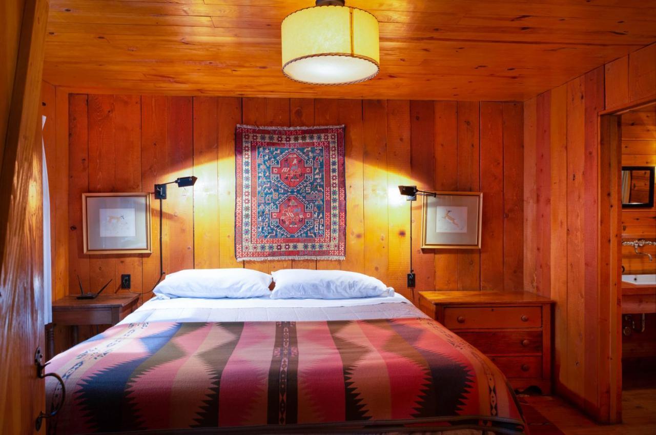 Corkins Lodge Chama ภายนอก รูปภาพ