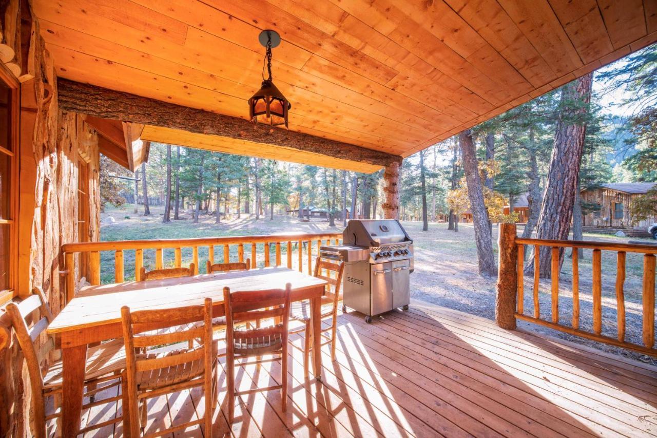 Corkins Lodge Chama ภายนอก รูปภาพ