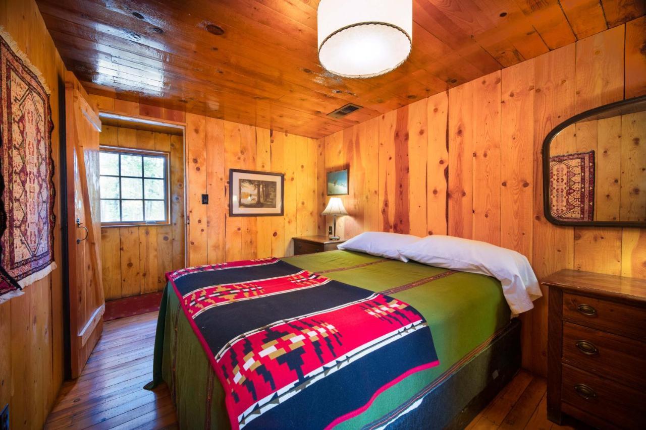 Corkins Lodge Chama ภายนอก รูปภาพ